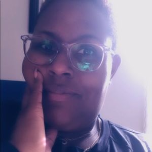 Meet your Posher, Janell